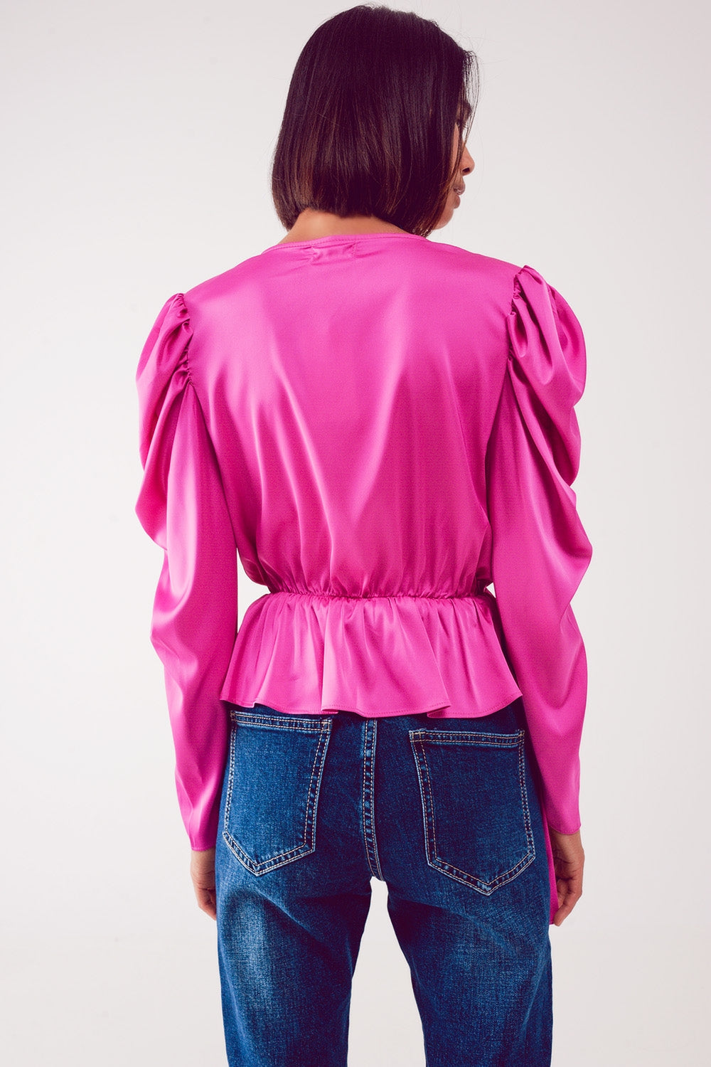 Asymmetric puff sleeve blouse in fuchsia