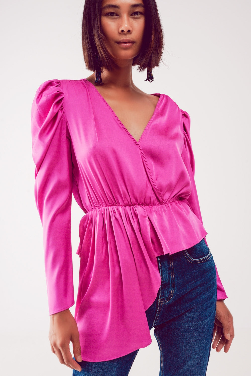 Asymmetric puff sleeve blouse in fuchsia