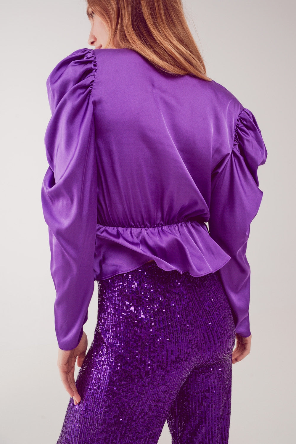 Asymmetric puff sleeve blouse in purple