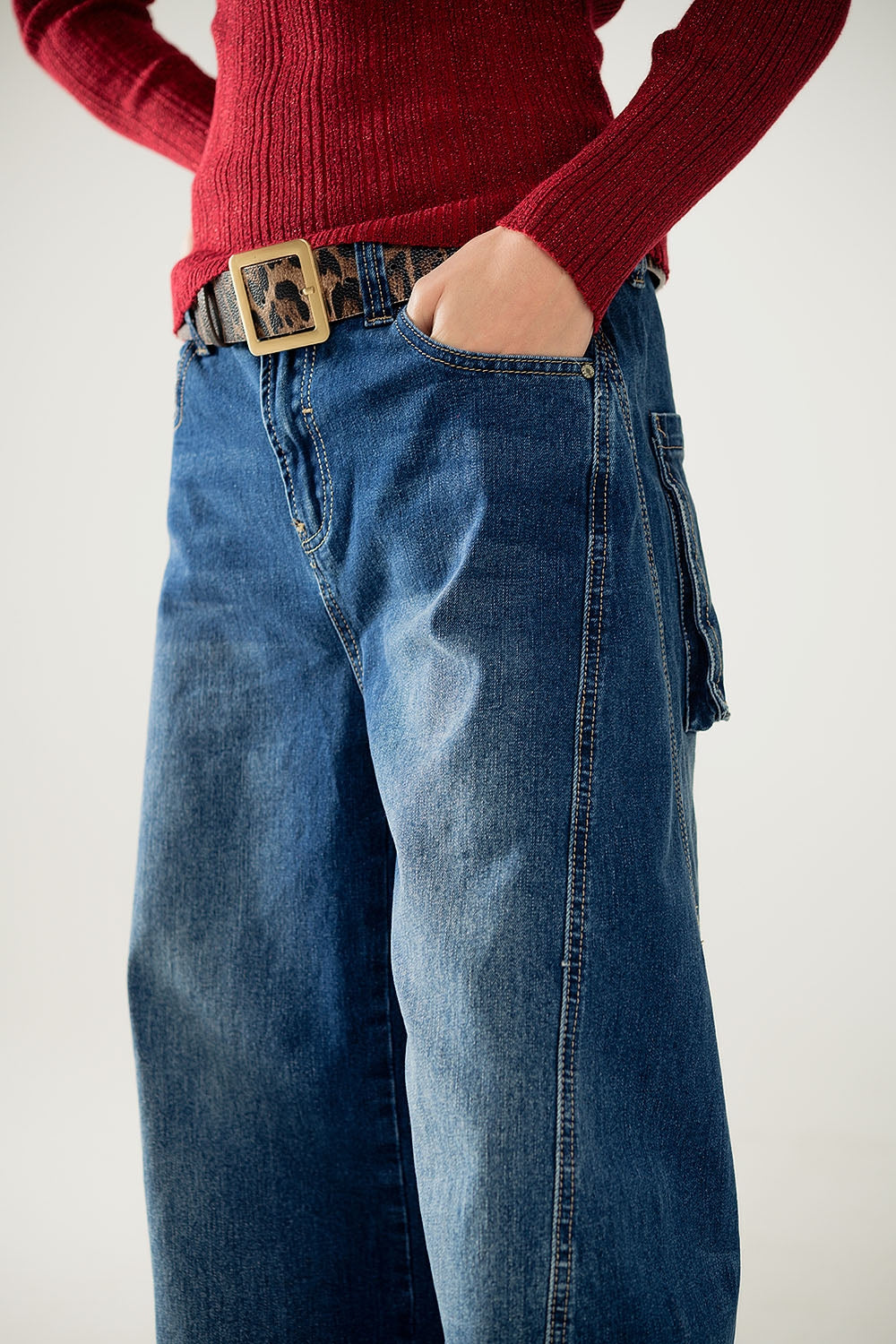 baggy balloon jeans in mid wash