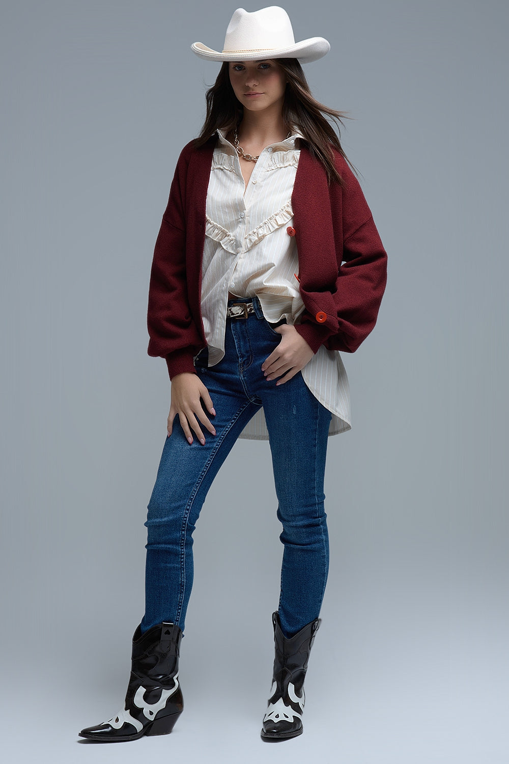 Basic V-neck Cardigan With Long Sleeve in burgundy