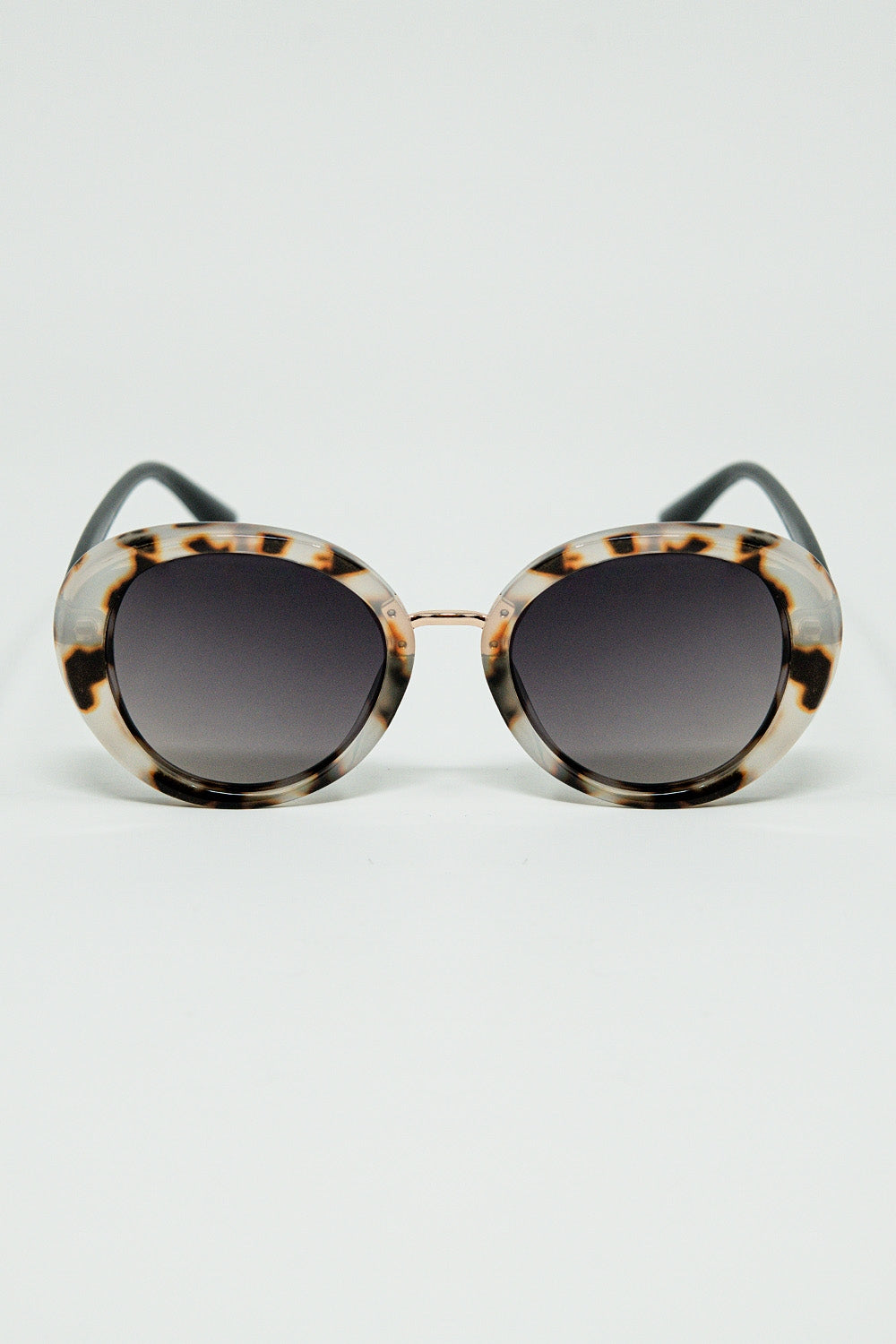 Q2 Beige Sunset Spot Oval Shaped Sunglasses