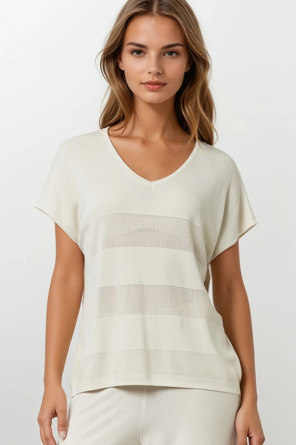 Q2 Beige V-neck knit sweater with open stitch detail