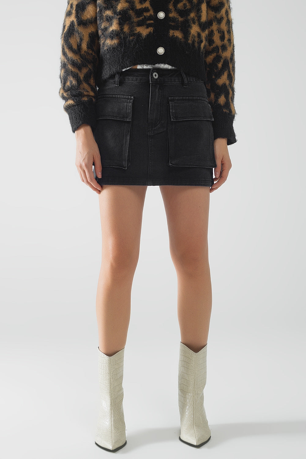 Q2 Black denim miniskirt with cargo pockets