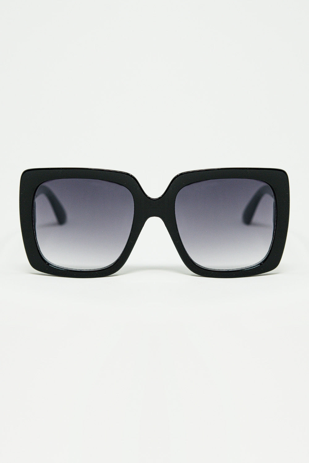 Q2 black Oversized square sunglasses with golden metallic detail