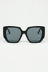 Q2 Black pin-up style sunglasses with geometric design and cat eyes