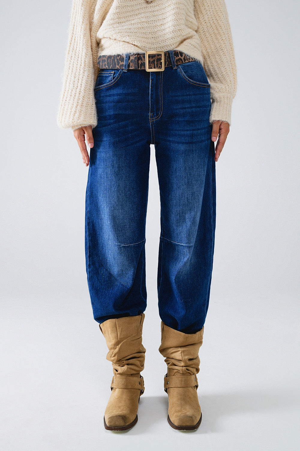 Q2 Blue Straight Jeans With Seam Details