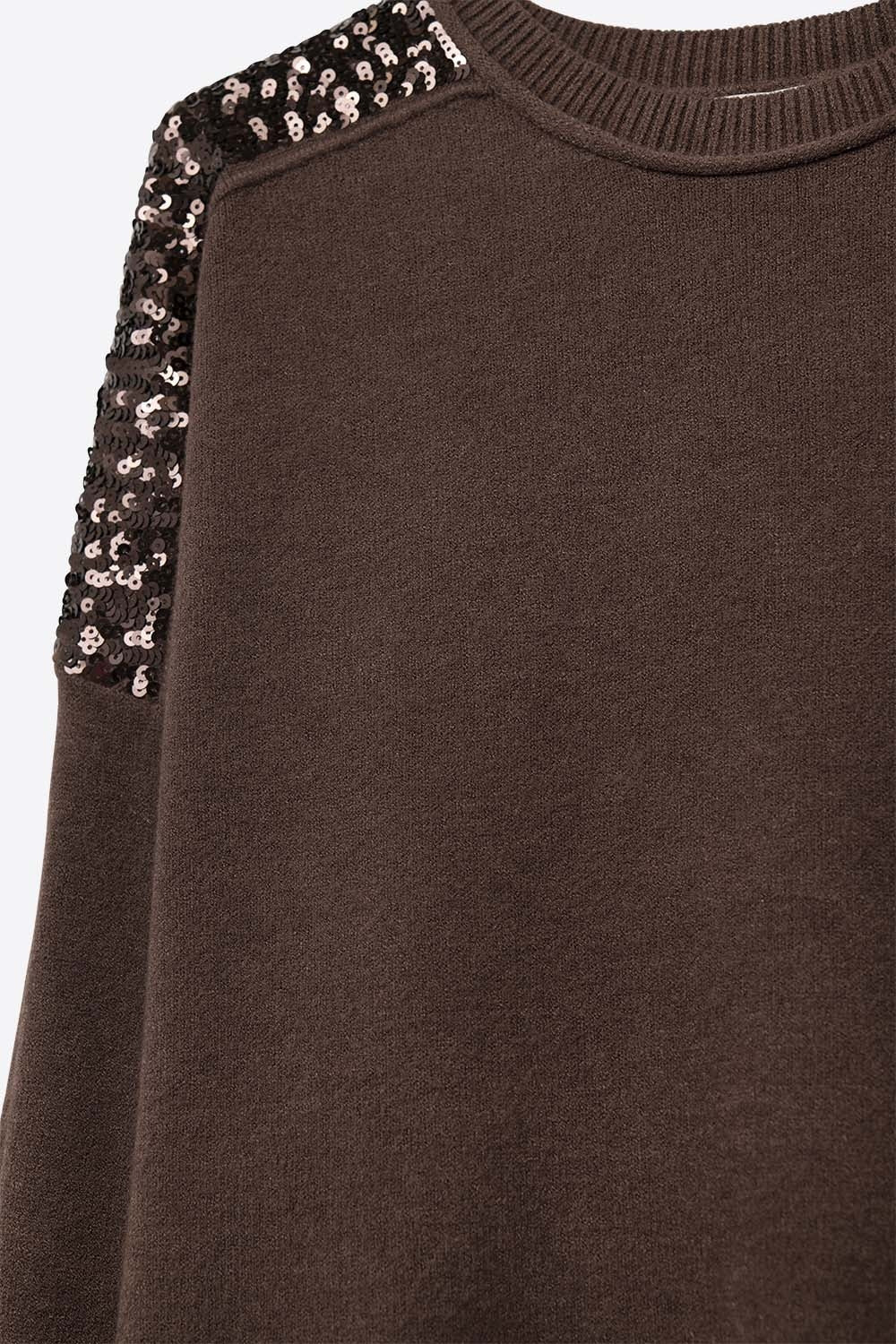 Brown Long Sleeves Sweater With Sequins on The Shoulders