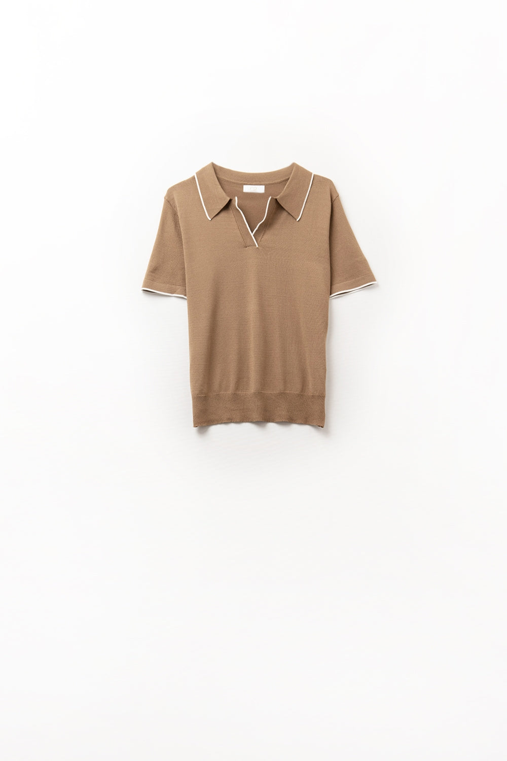 Q2 Camel knit polo shirt with contrasting detail