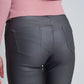 Pantalones revestidos en gris