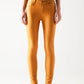 Q2 Coated pants in orange