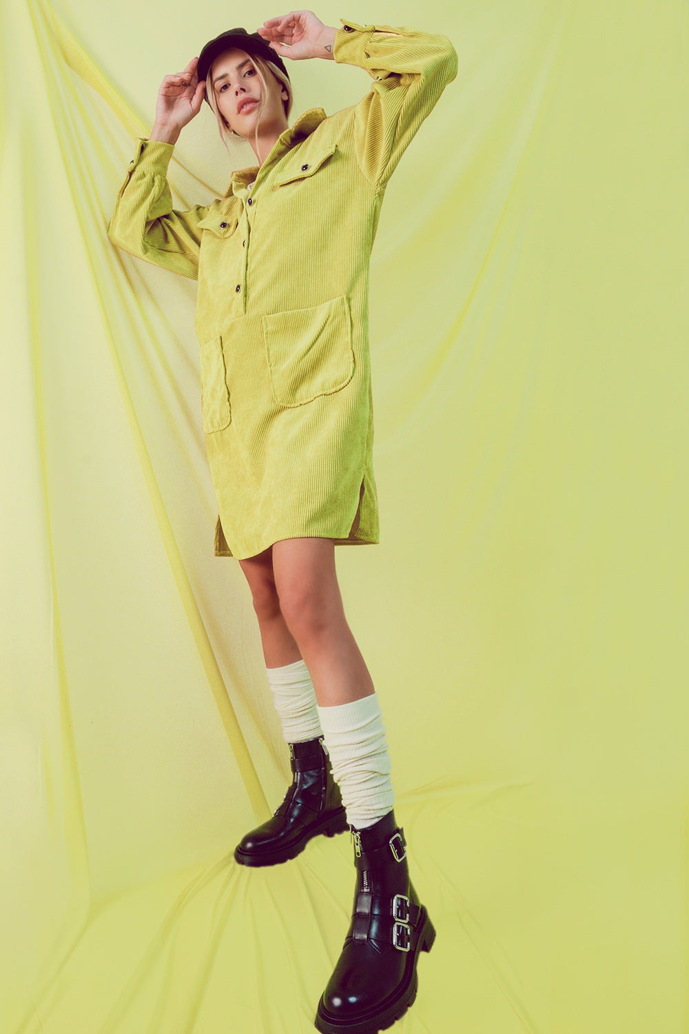 Q2 Cord mini shirt dress in lime