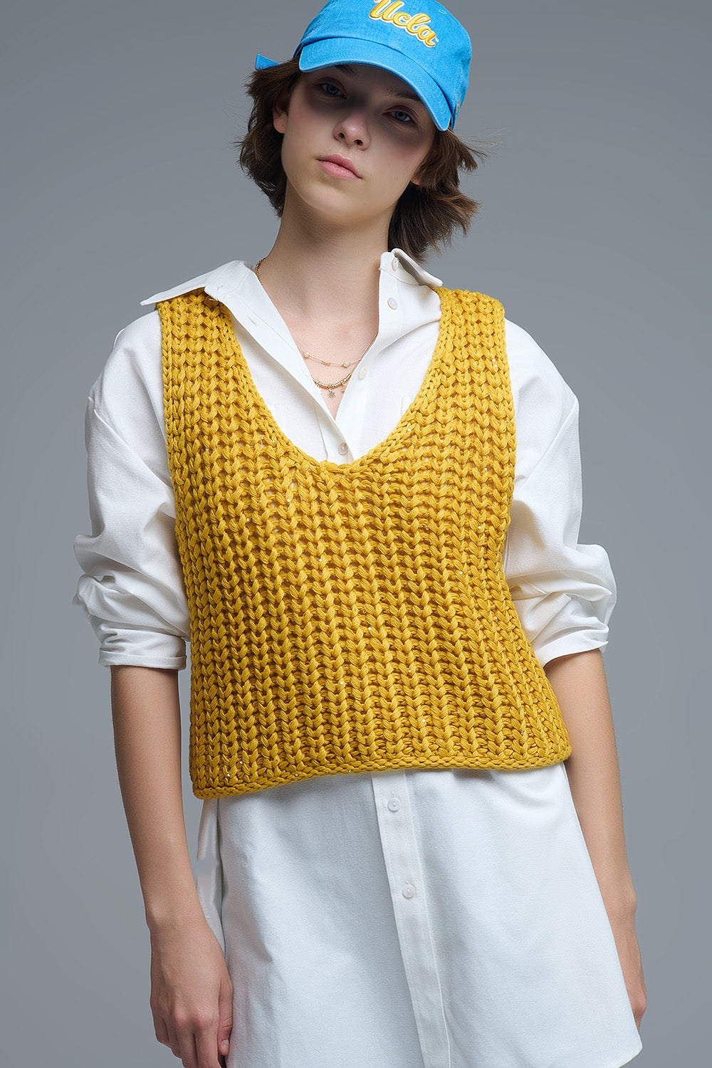 Crochet Cropped Vest in Yellow With sequins Thread