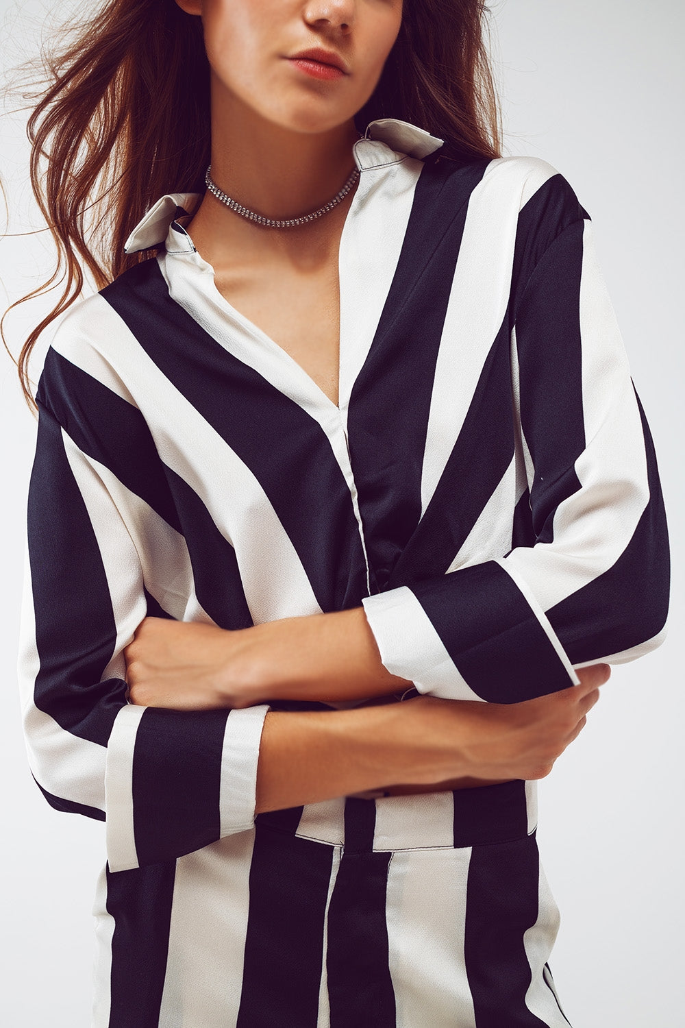 Crop Shirt With Knot Detail in Black and White Stripes