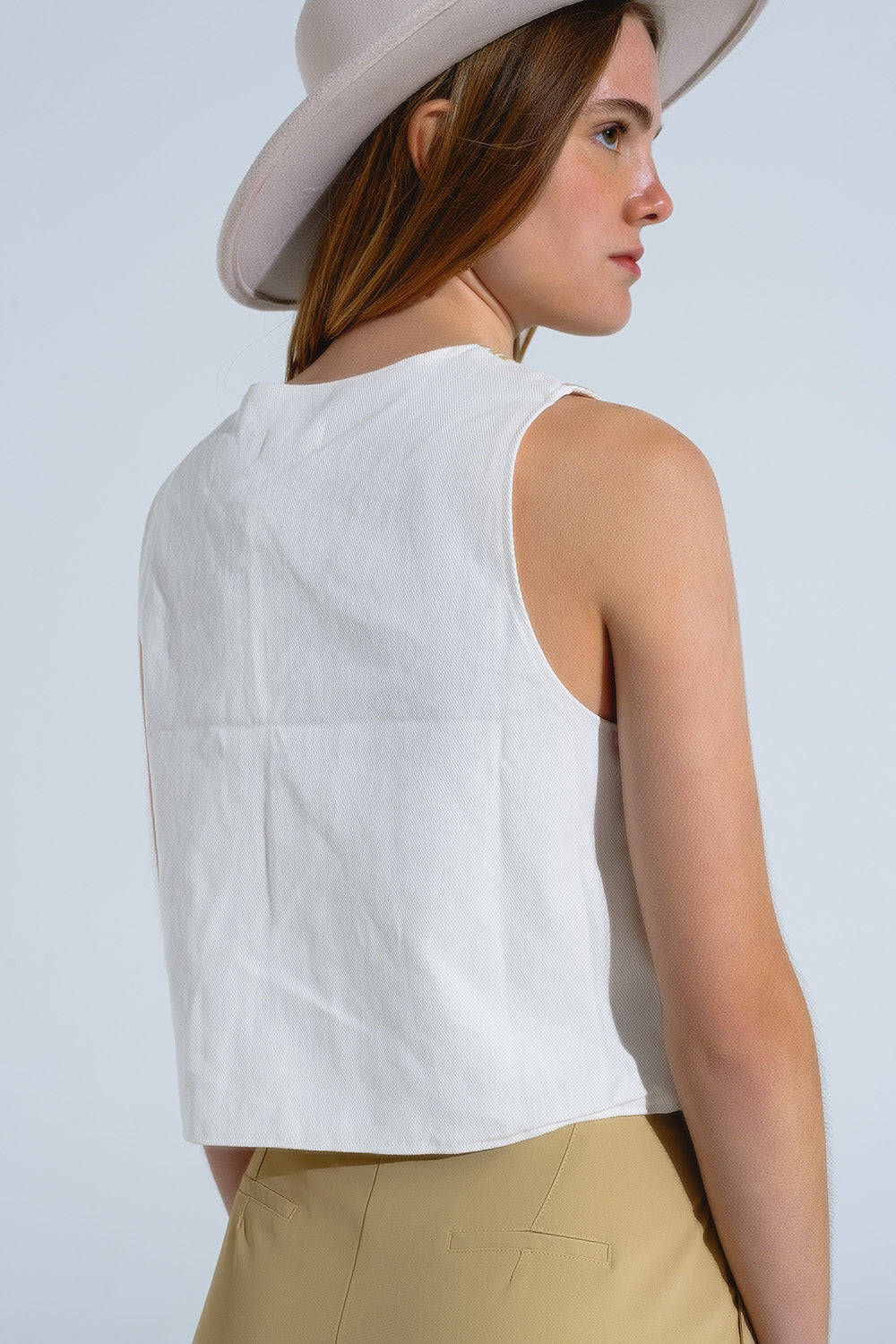 Cropped Vest With Embroidered Nature Design in White