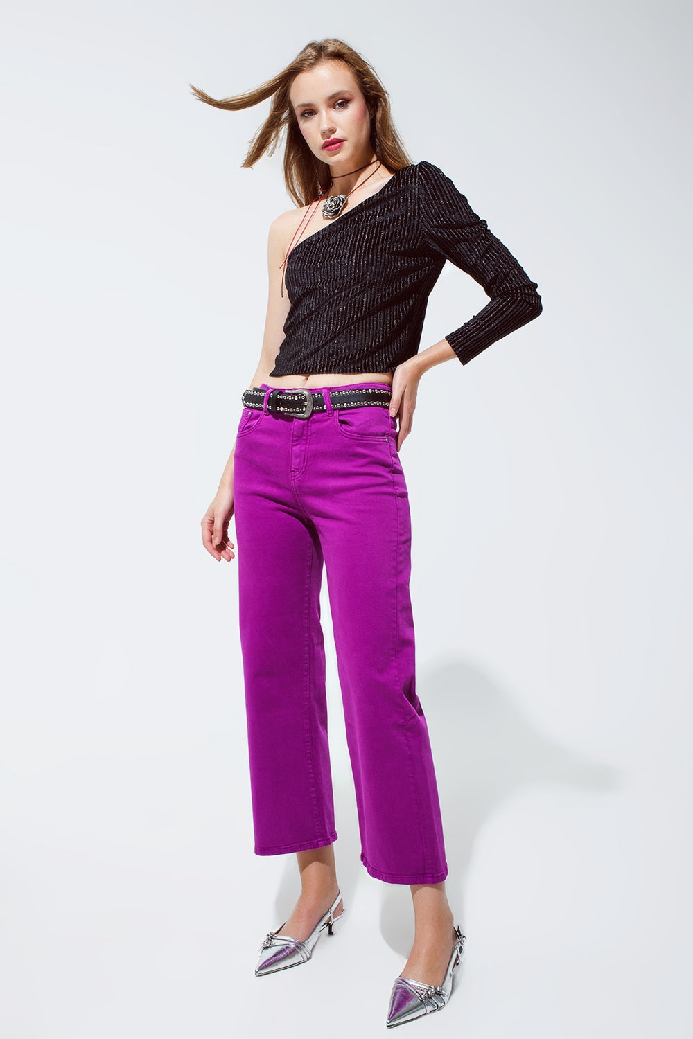 Cropped wide leg jeans in violet 3/4 length