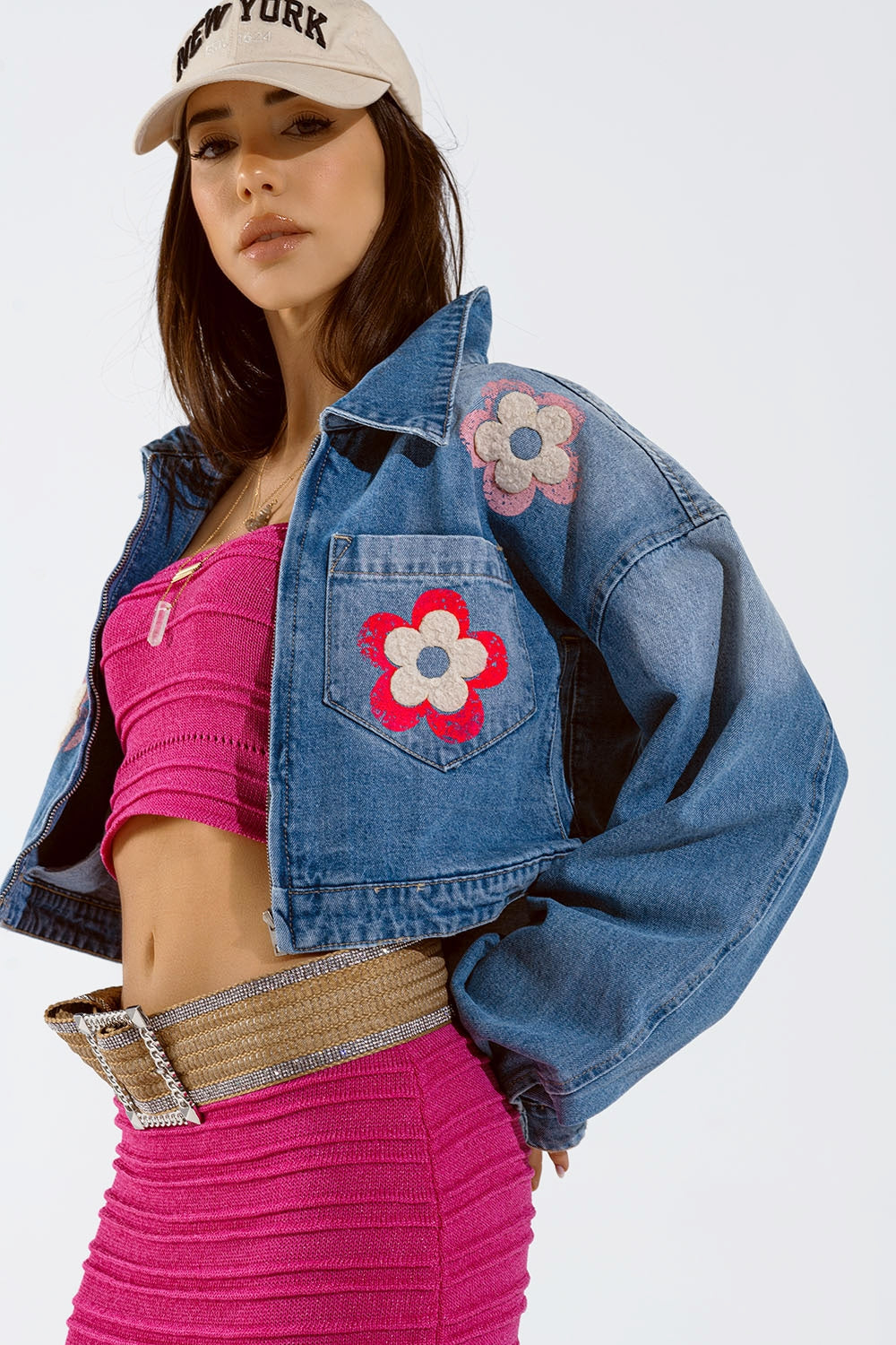 Chaqueta Corta Vaquera Con Detalles De Flores