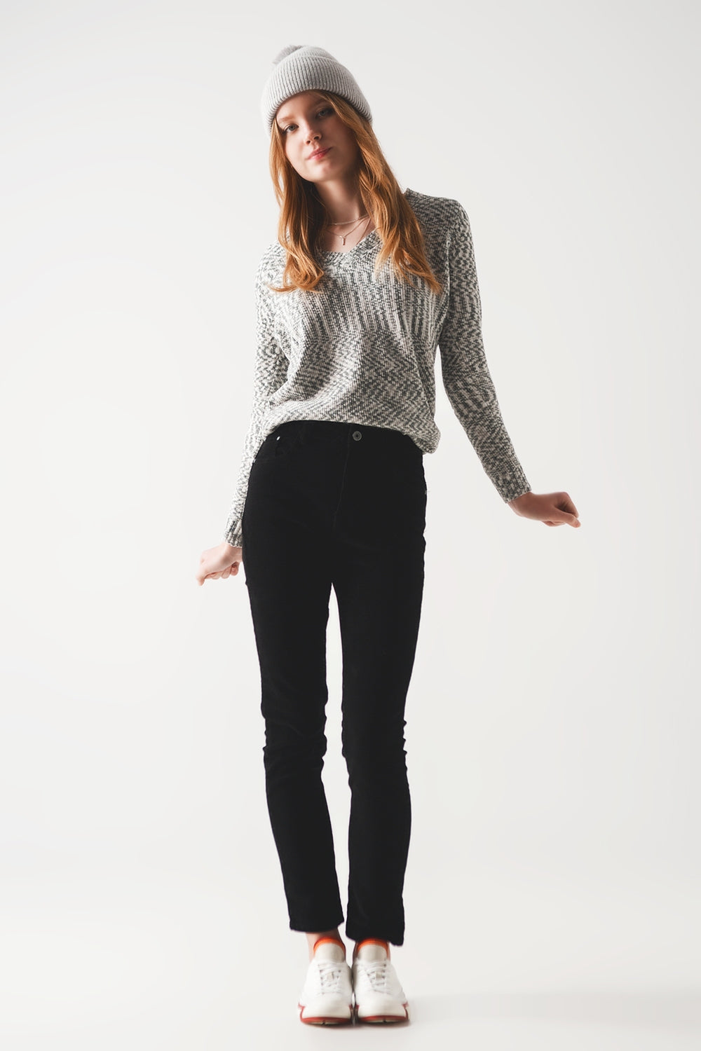 Elastic Cotton skinny cord pants in black