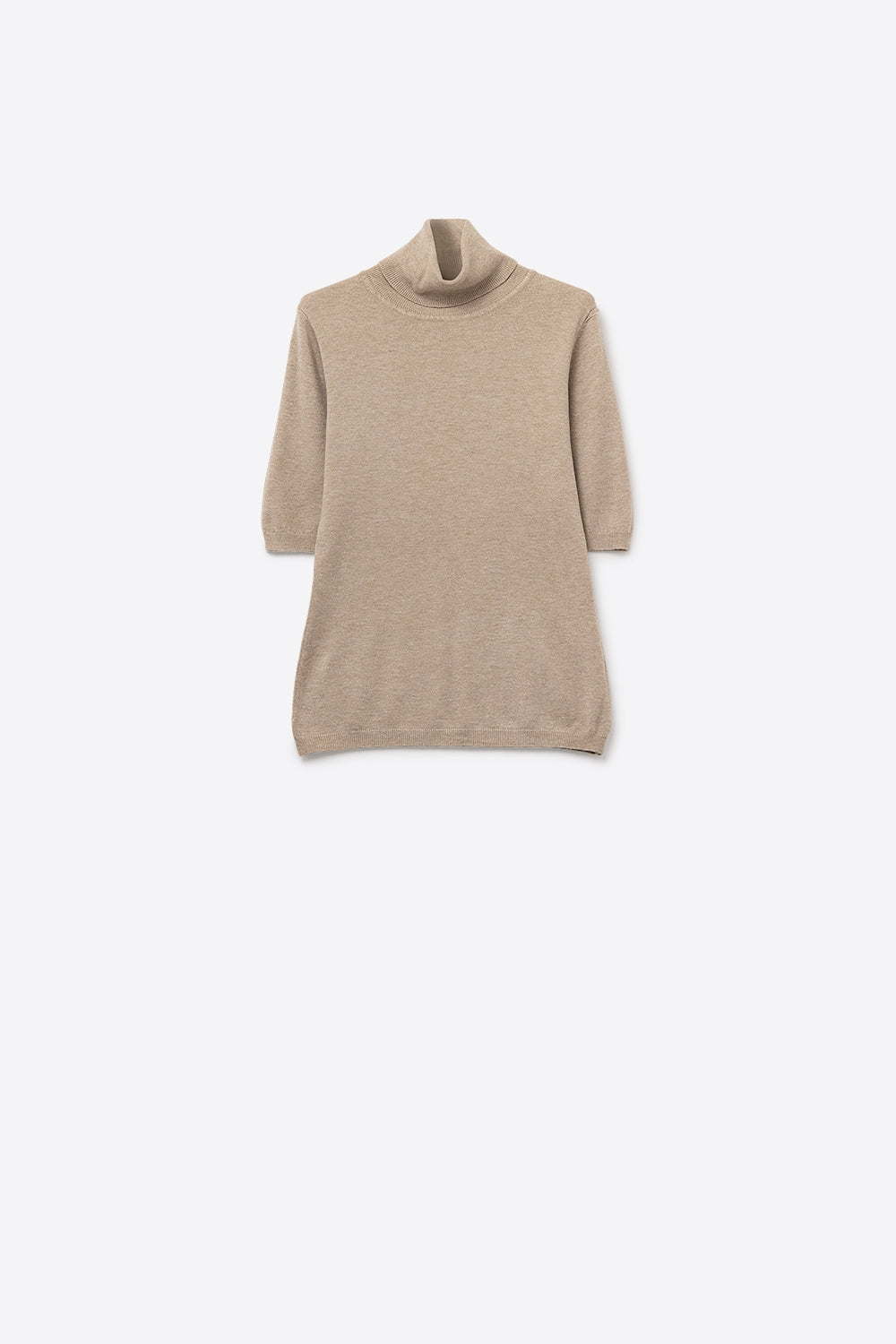 Q2 Fine knit sweater in beige with a high neck and elbow-length sleeves