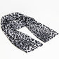 Fine woven scarf with leopard print in grey