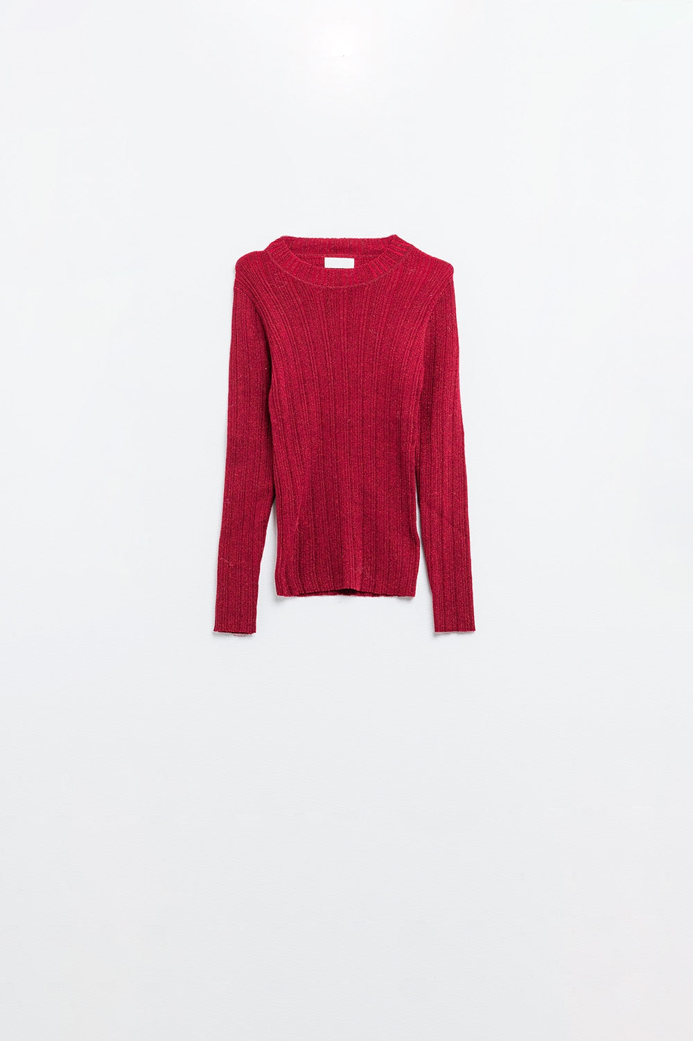 Fitted ribbed sweater in maroon with silver thread detail