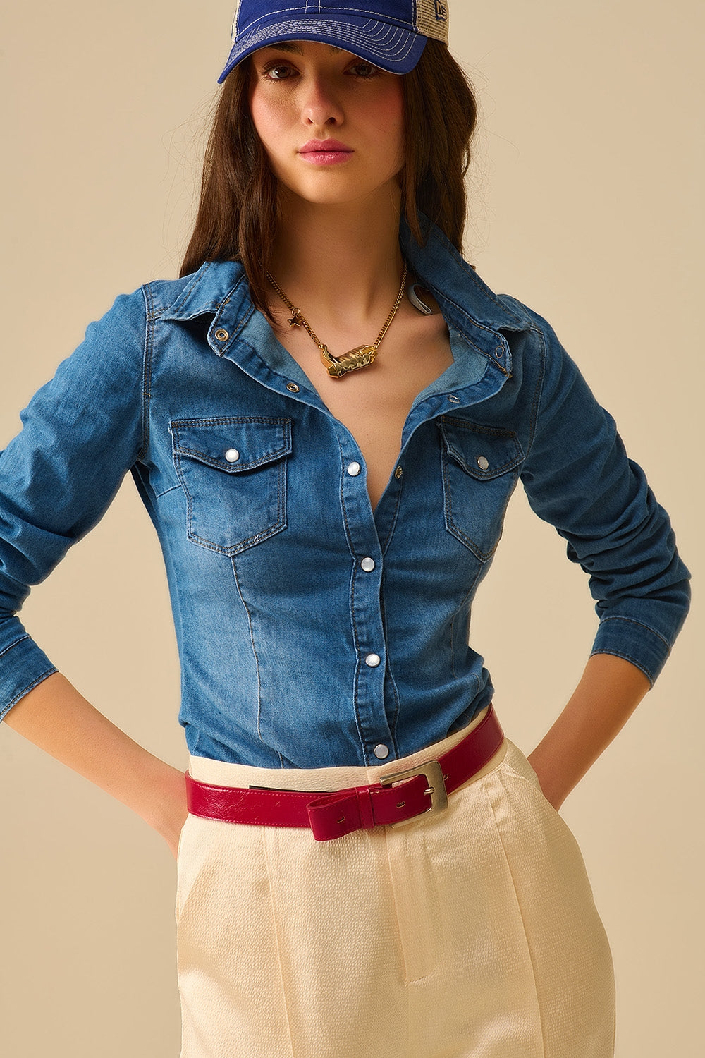 Q2 Fitted Stretch Denim Shirt With Chest Pockets