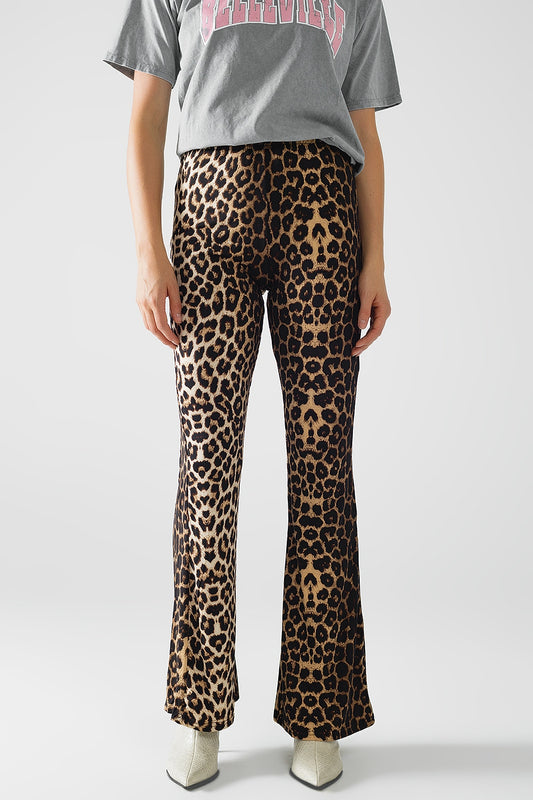 Leggings de spandex acampanados con estampado de leopardo