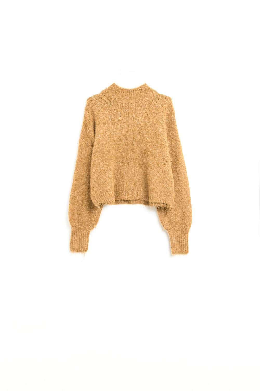 Q2 Fluffy camel sweater with high neck and balloon sleeves