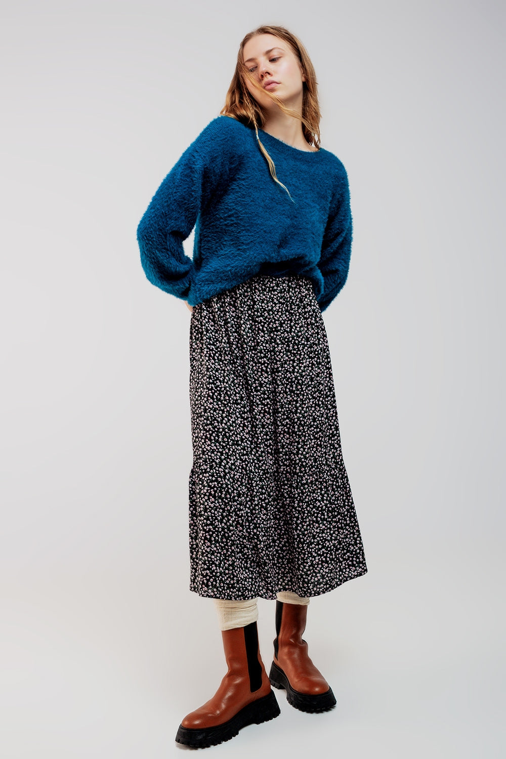 Fluffy knit jumper in blue