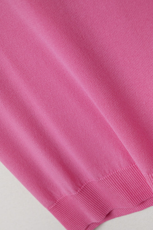 Fucshia fine knit V-neck sweater