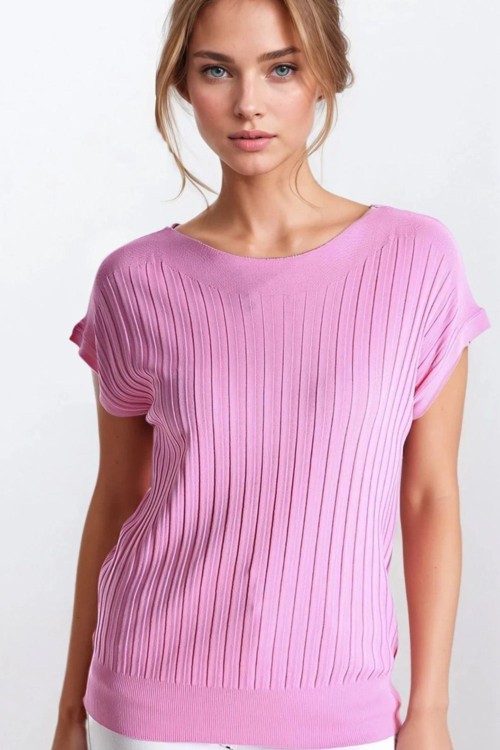 Q2 Fucshia fine Rib knitted Sweater with boat neck