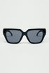 Q2 geometric thick black sunglasses with black lens