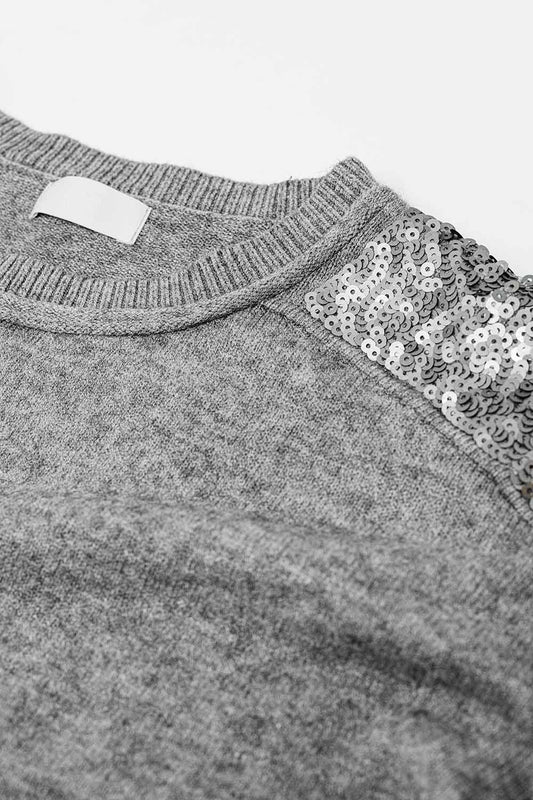 grey Long Sleeves Sweater With Sequins on The Shoulders