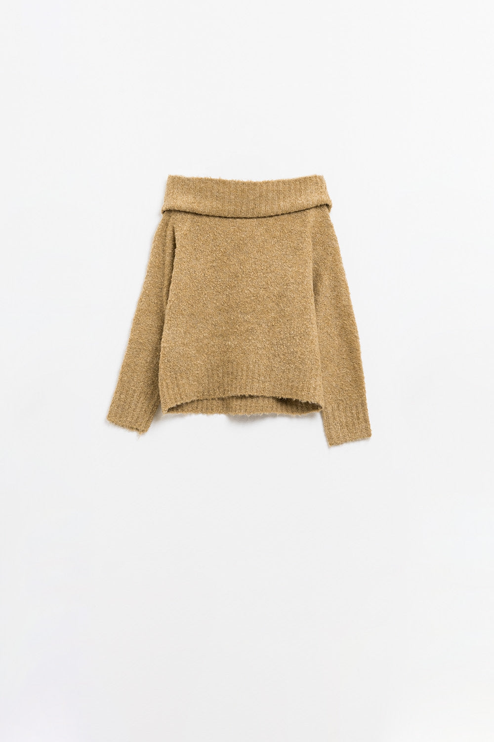 Q2 knitted fluffy boat neck sweater in beige