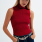 Knitted high neck top in red