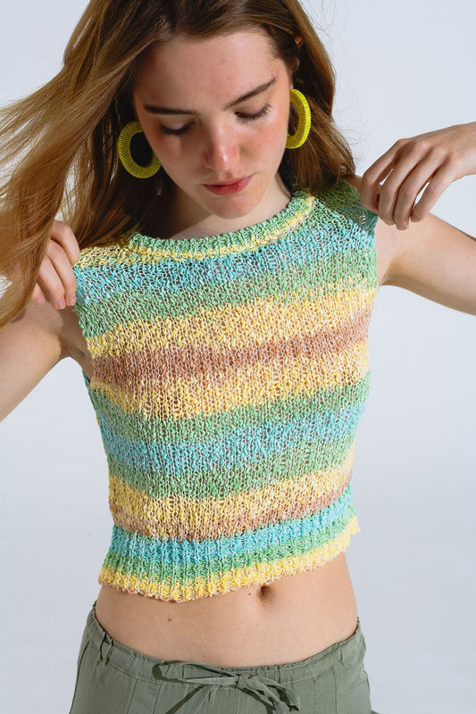 Q2 Knitted Multicolor Sleeveless Sweater With Stripes and Crew Neckline