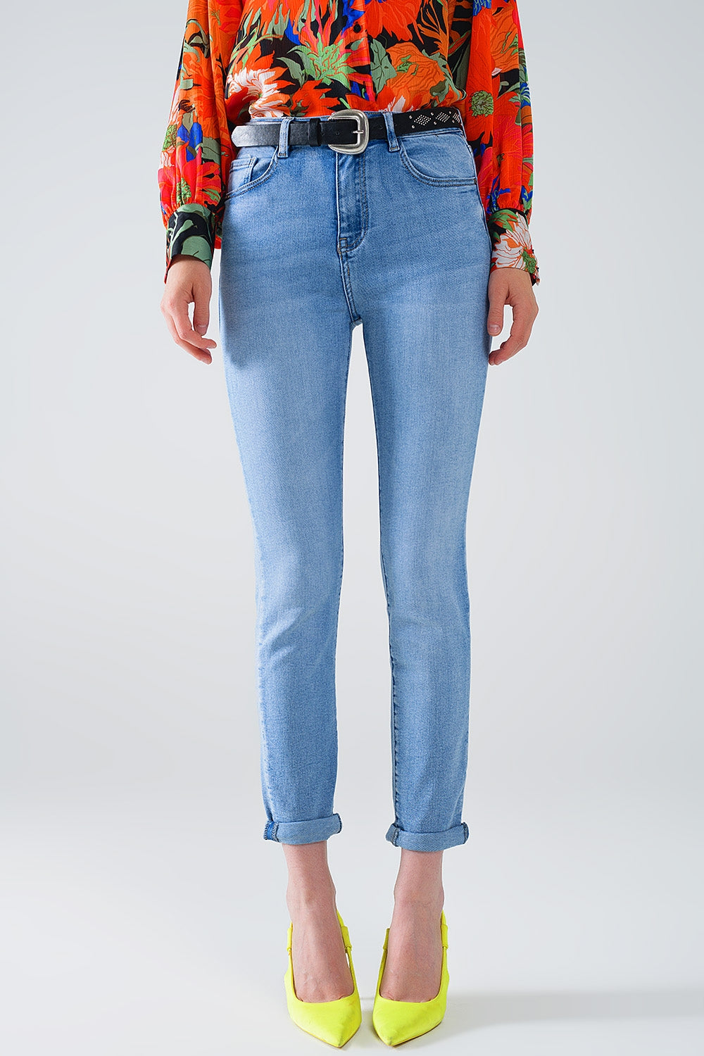 Q2 Light Denim Skinny Jeans With Pockets