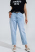 Q2 Light Was Mom Jeans Wih Side Pockets