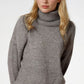 Q2 Loose grey sweater with dropped sleeves