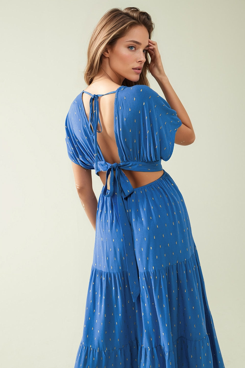 loose maxi blue dress sith golden details