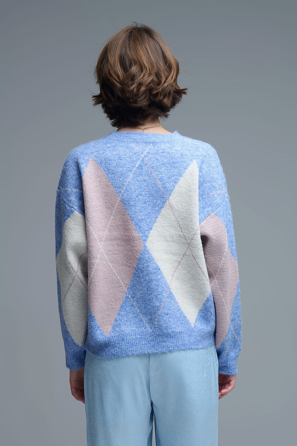loose sweater in sky blue with diamond patterns