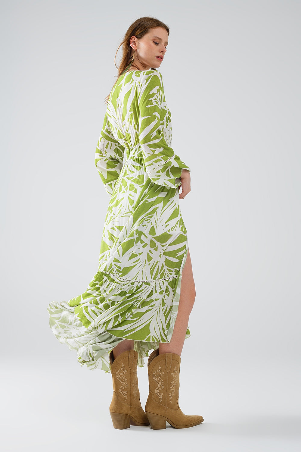 Maxi green kimono with tropical palm print