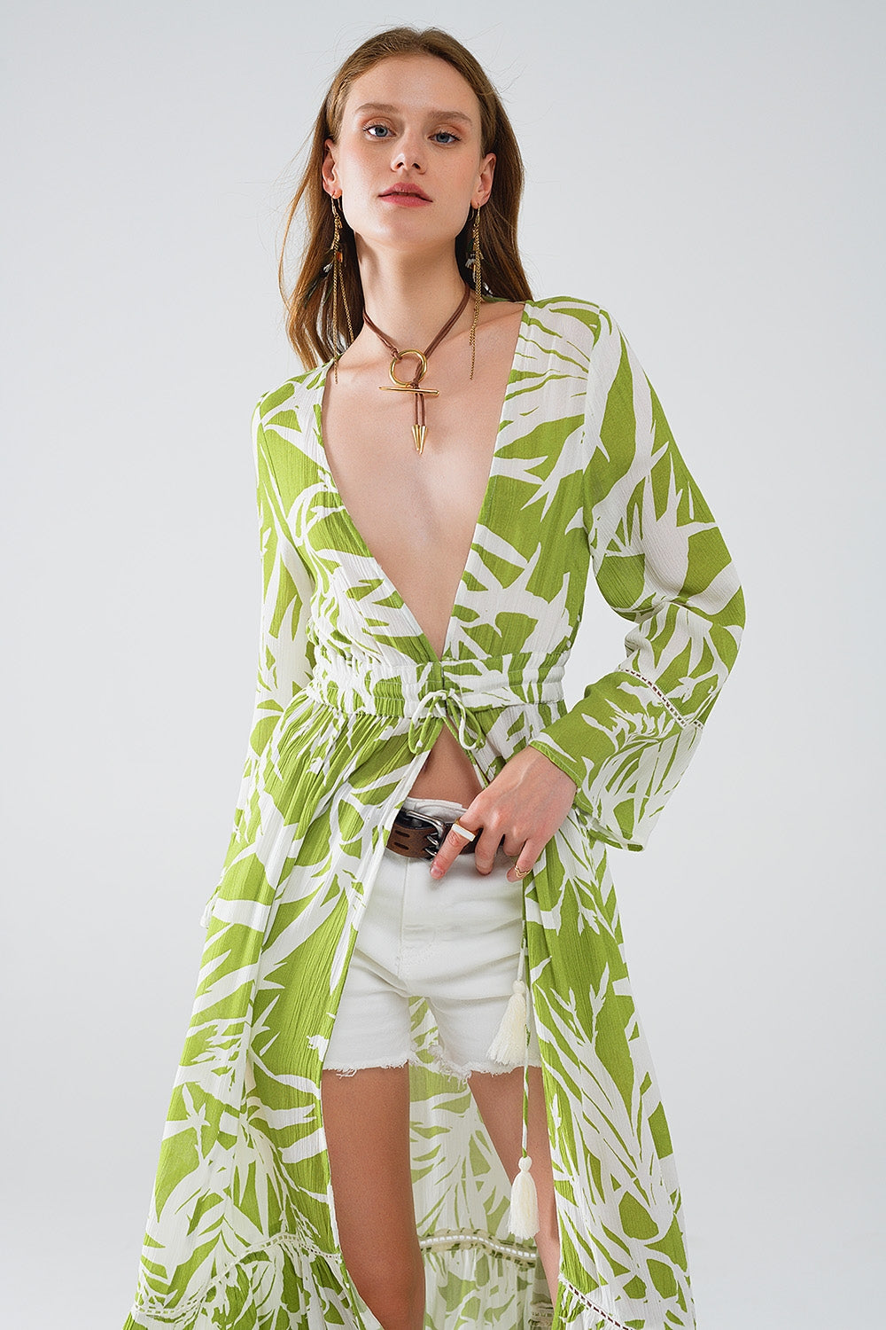 Maxi kimono verde con estampado de palmeras tropicales