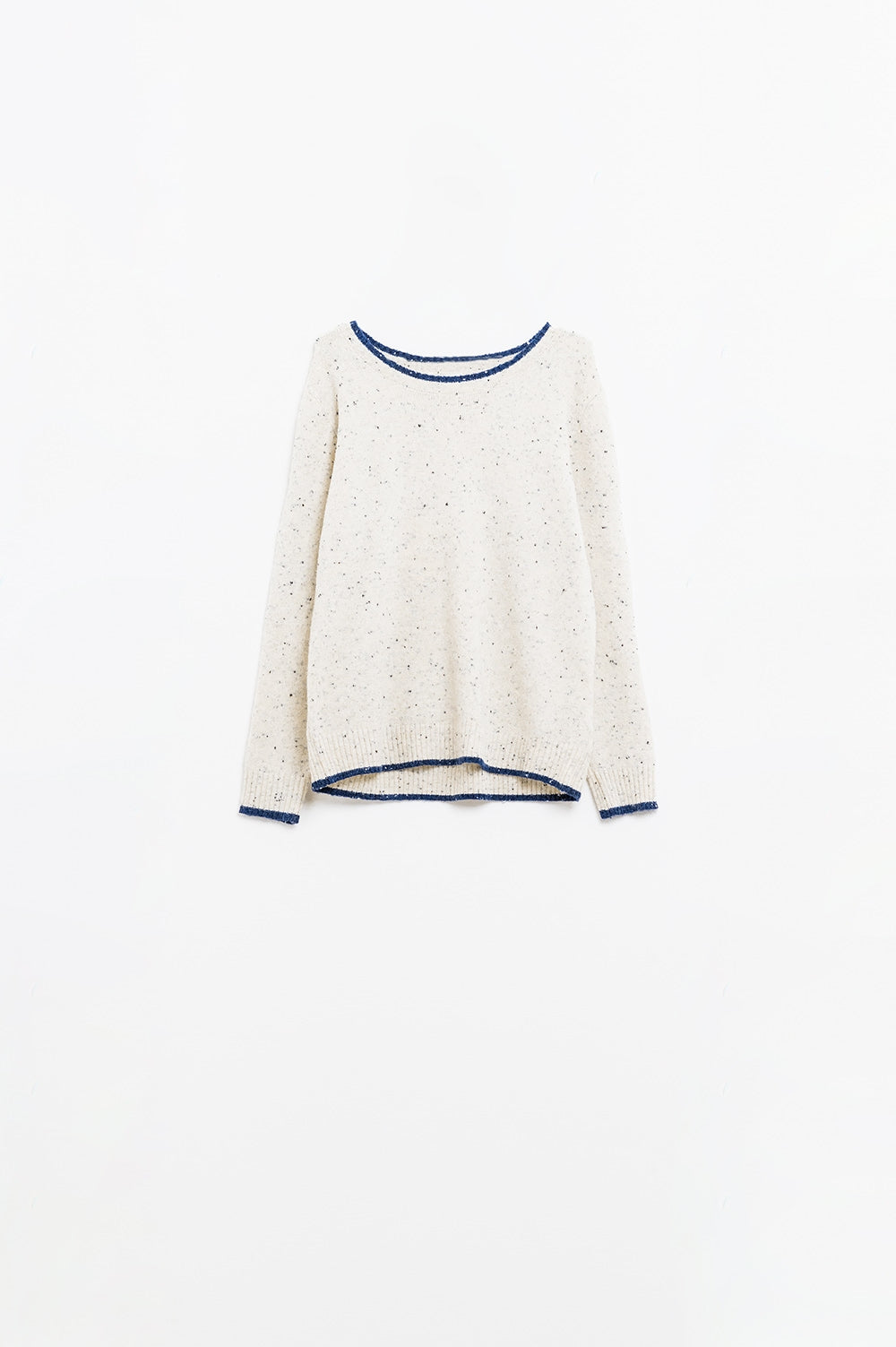 Q2 Mottled sweater with line detail in blue