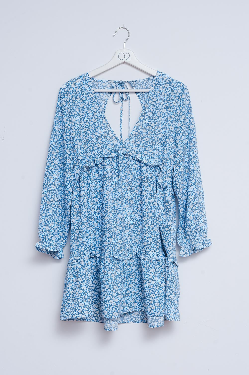 Q2 Open back mini tea dress in blue floral