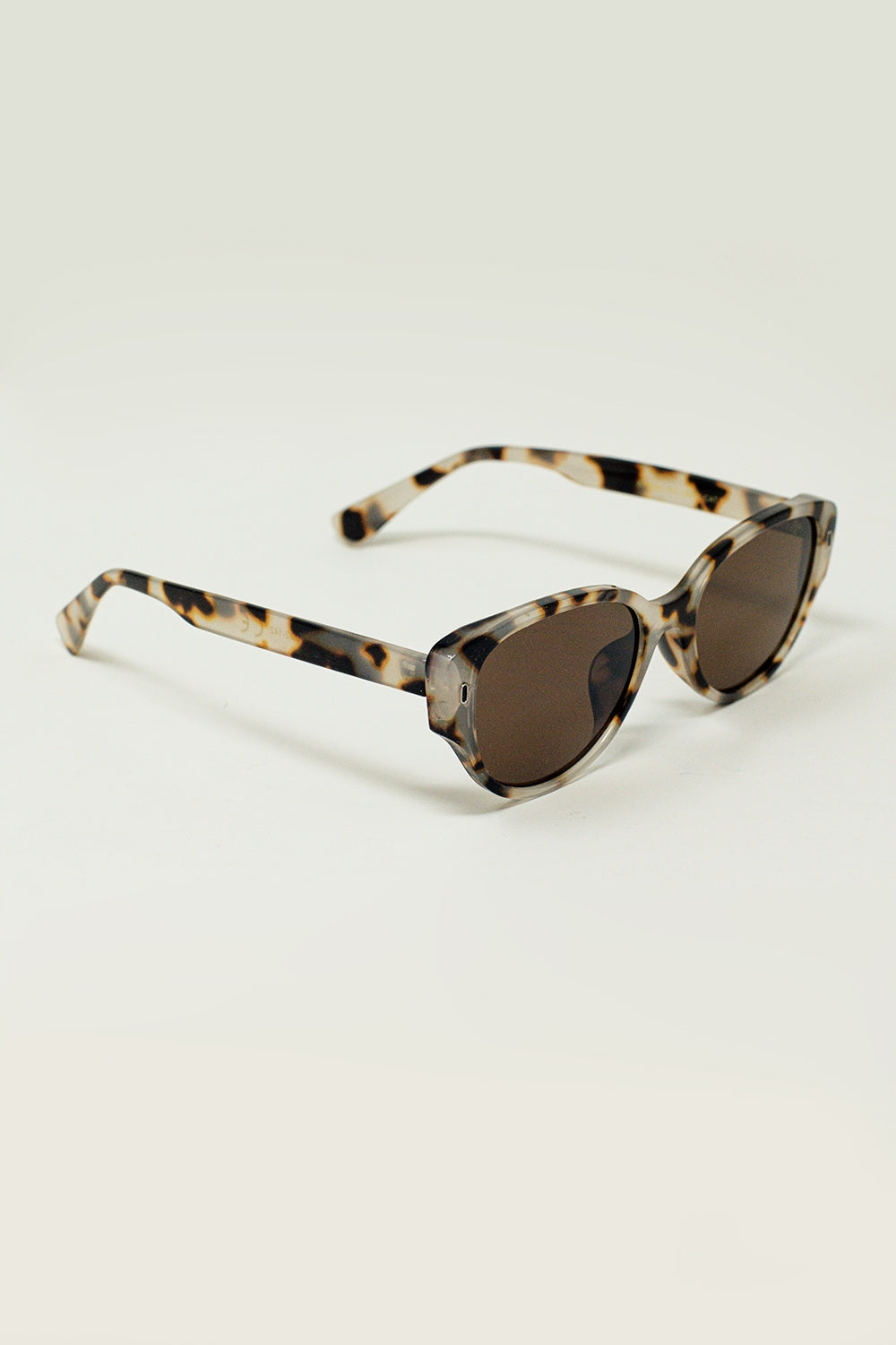 Oval Sunglasses In Havana Brown Gradient Color