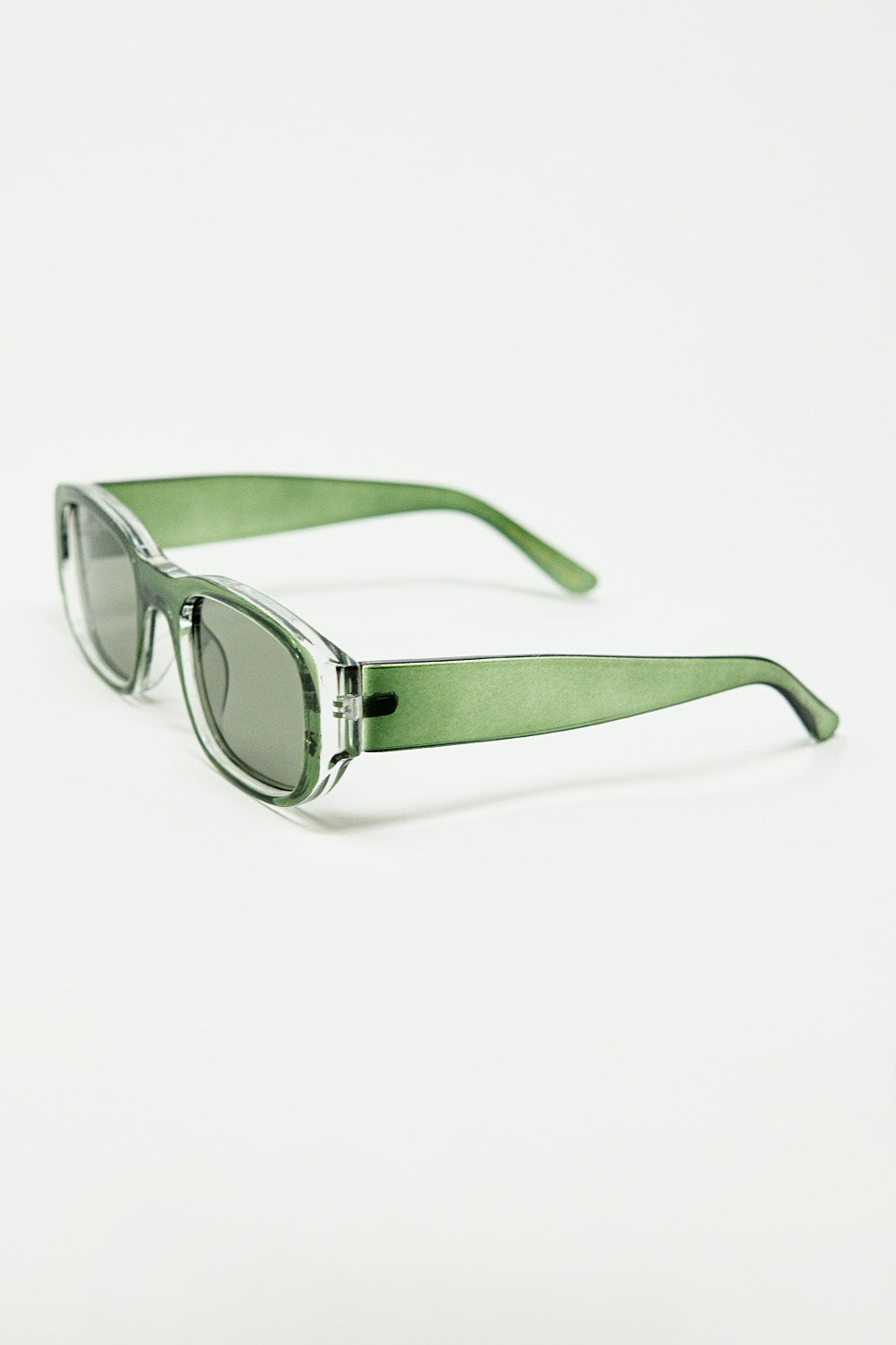 Oval Sunglasses with High Gloss Transparent Frames in green