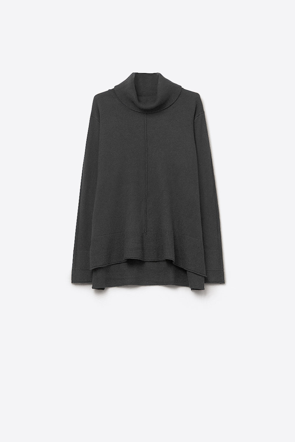 Q2 Oversized Roll Neck Sweater in black