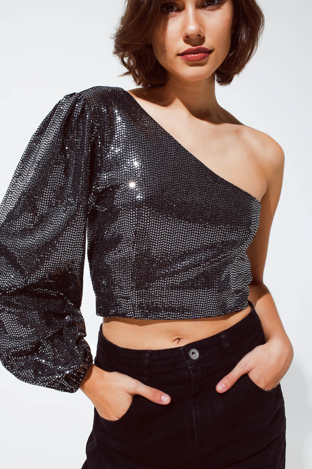 Q2 Party Cropped one shoulder top with glitter detail in silver