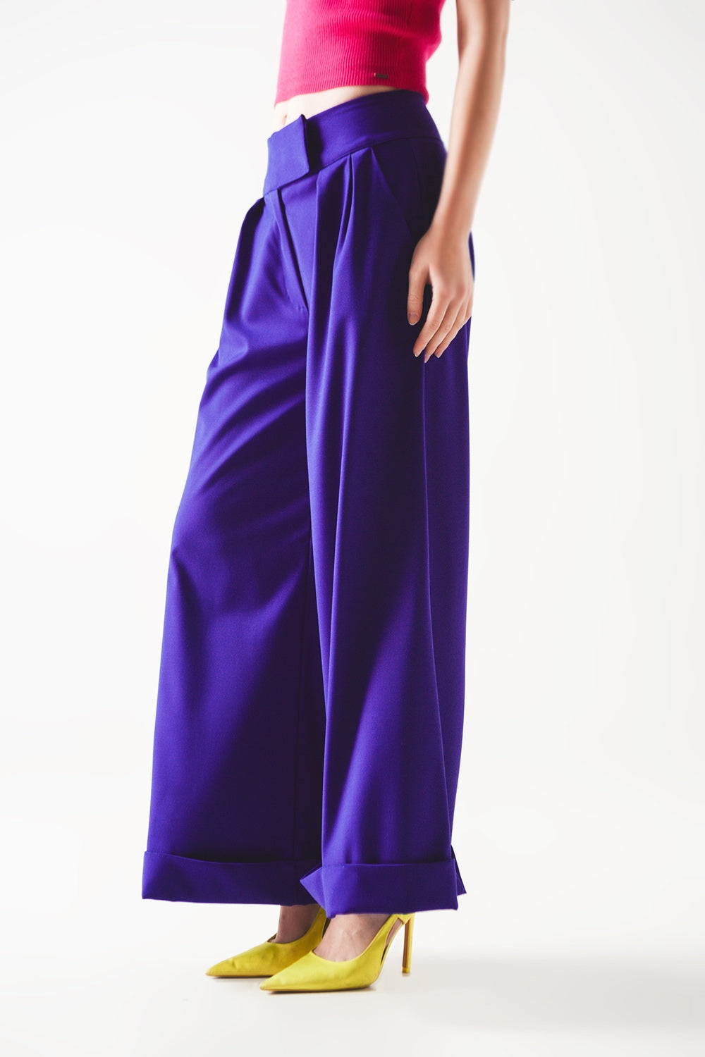 Pleated wide leg pants in purple